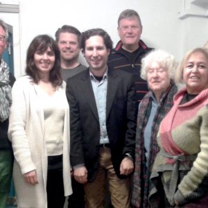 Udo Landgrebe, Vered Zur-Panzer, Carsten Hauer, Martin Förster, Rainer Fich, Herta Schweden, Isil Yönter beim Besuch der Musikschule