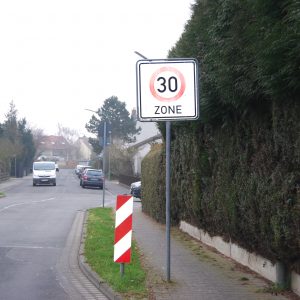 Tempo 30 Zone Raiffeisentraße in Bad Vilbel-Dortelweil