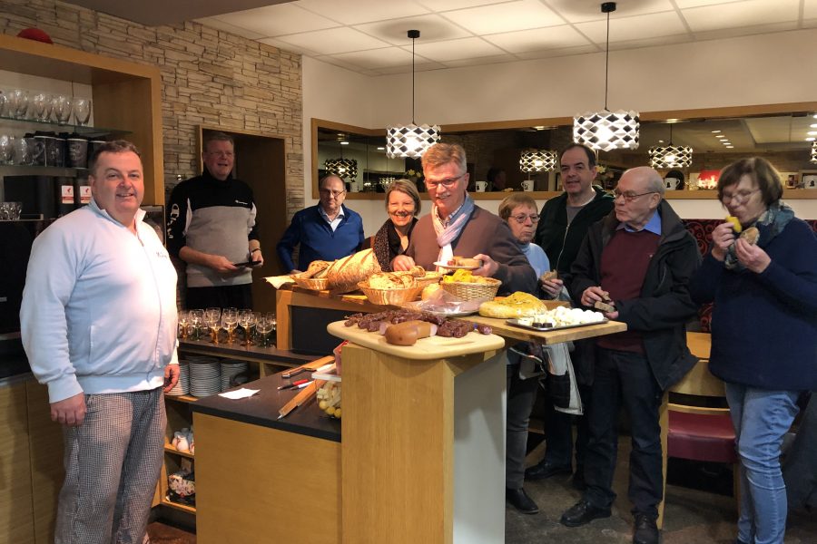 Bäckerei Konditorei & Café Uwe Rumpf SPD besucht Backstube bei Obermeister Uwe Rumpf › SPD Bad Vilbel-Massenheim